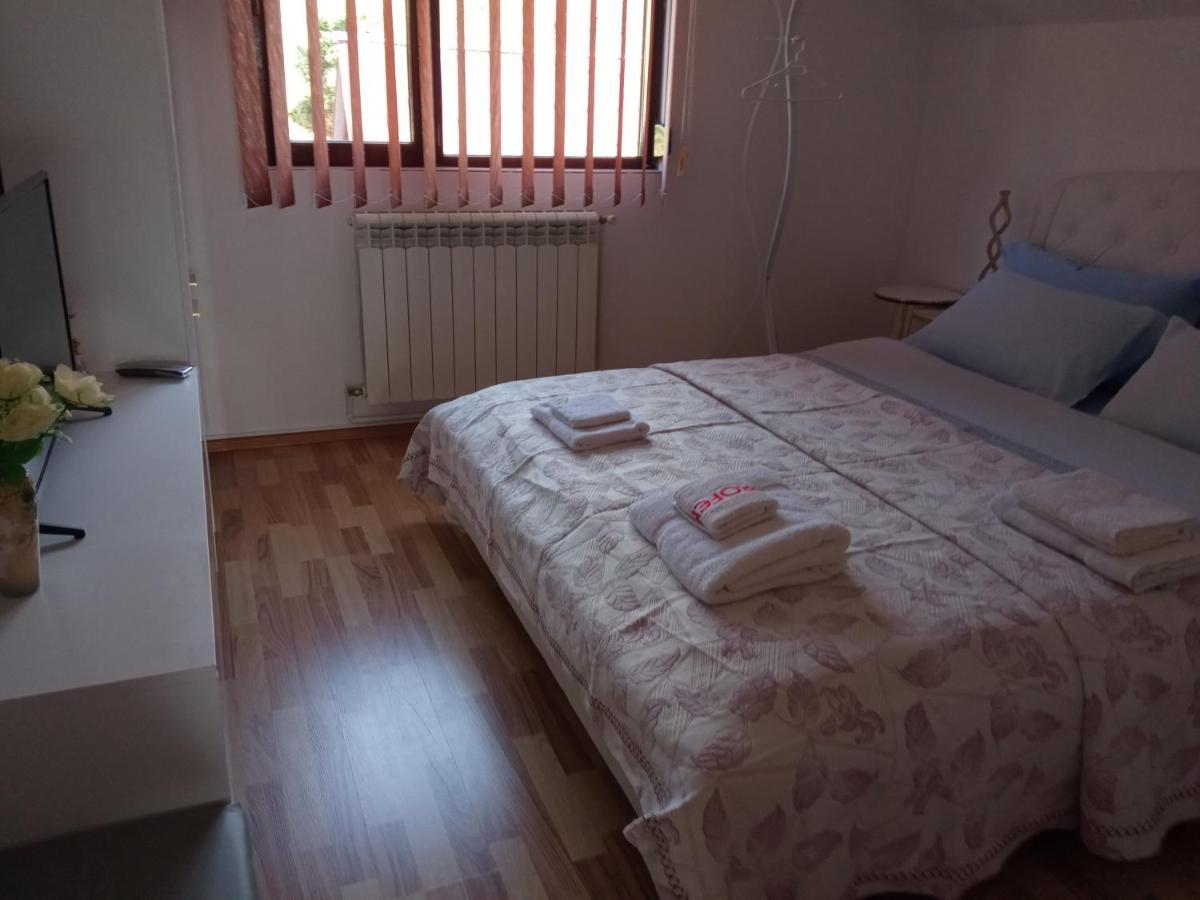 Casa Irina Piatra Neamţ Exterior foto